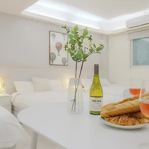 Dk House Apartment Seoul