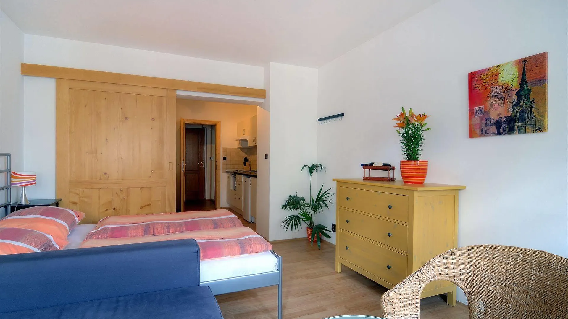 Family Apartments Praha 6 0*, Прага