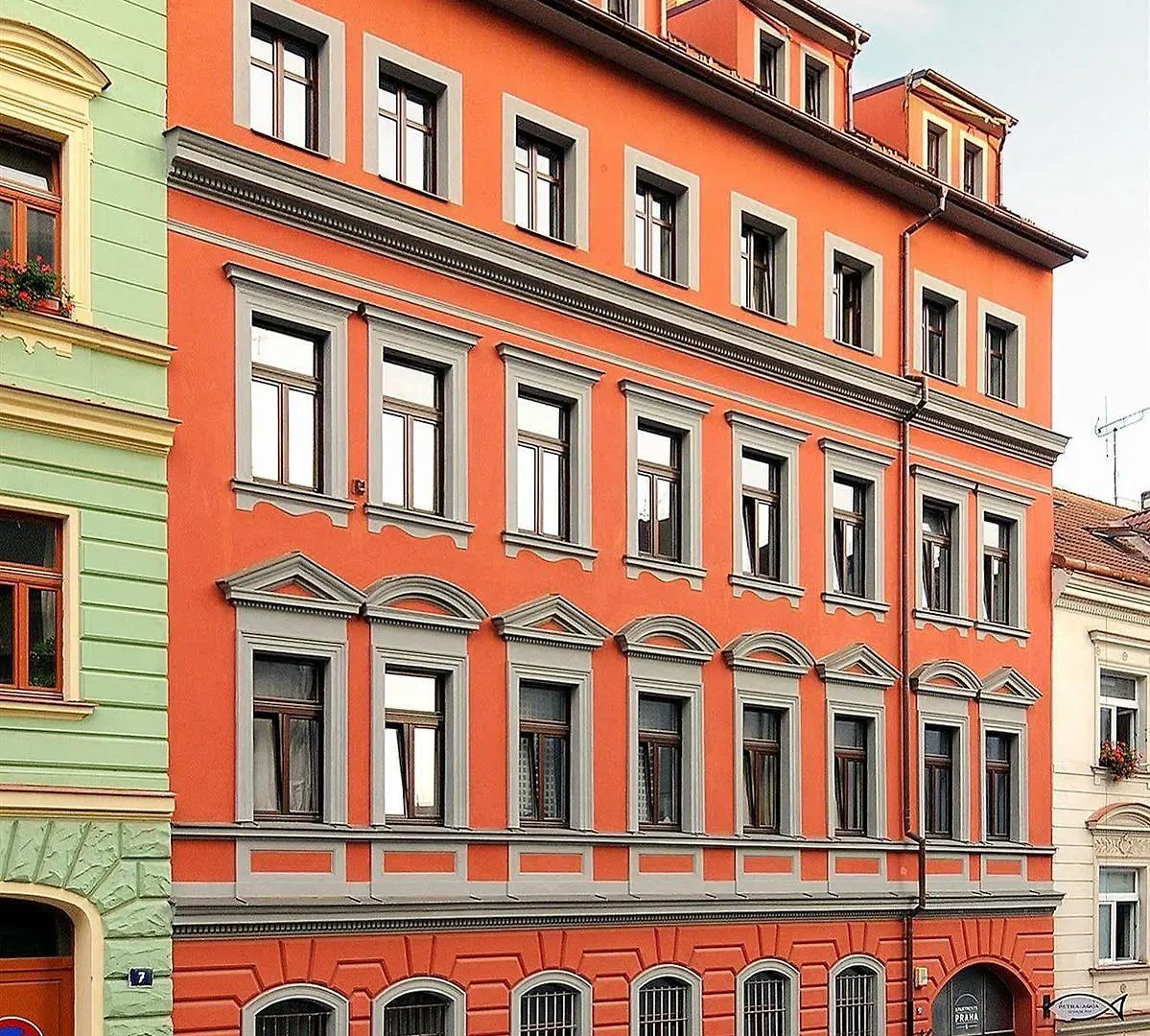 Family Apartments Praha 6 0*, Прага Чехия
