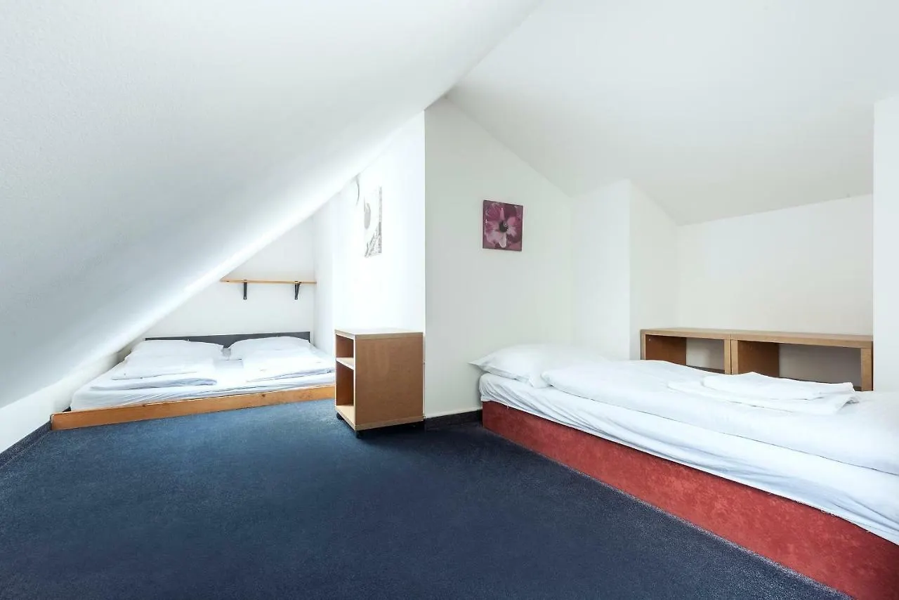Family Apartments Praha 6 0*, Прага Чехия