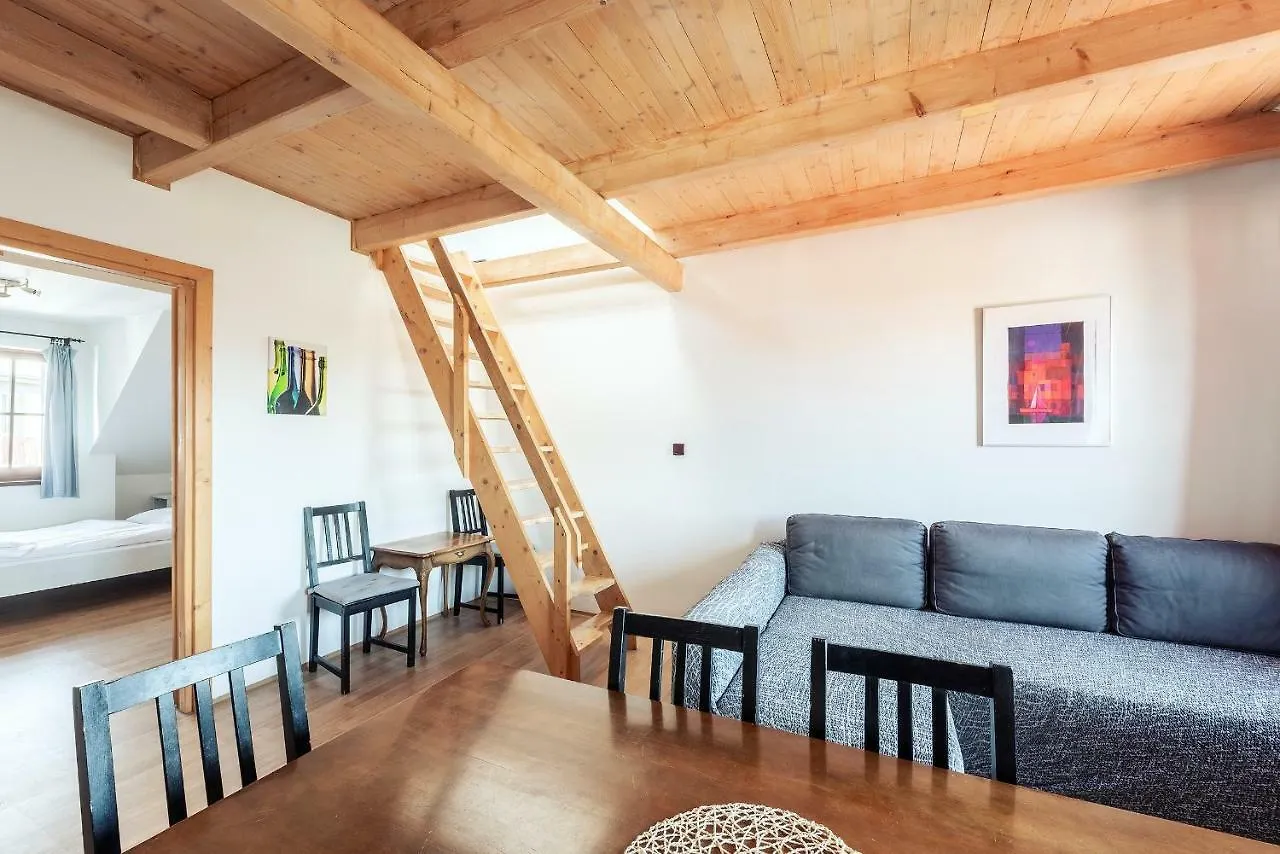 Family Apartments Praha 6  Прага